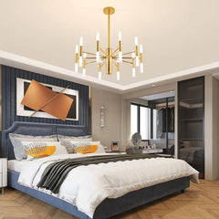 Luxury-gold-chandelier-hanging