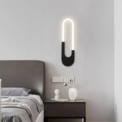 Minimalist-LED-Wall-Light-in-Stylish-Room-Setting