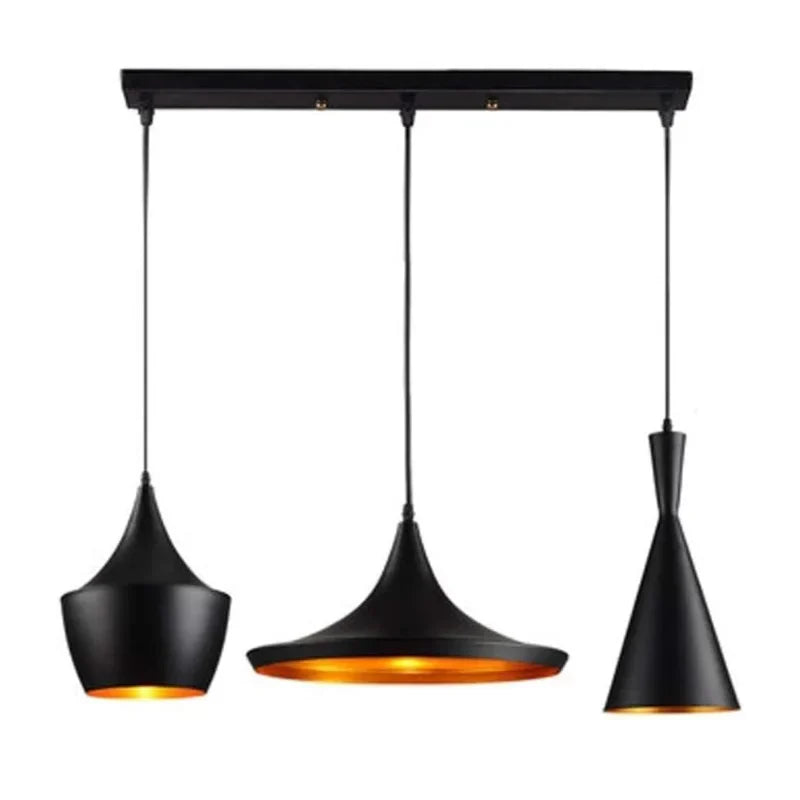 Stylish-retro-hanging-light-with-3-pendant-lamps