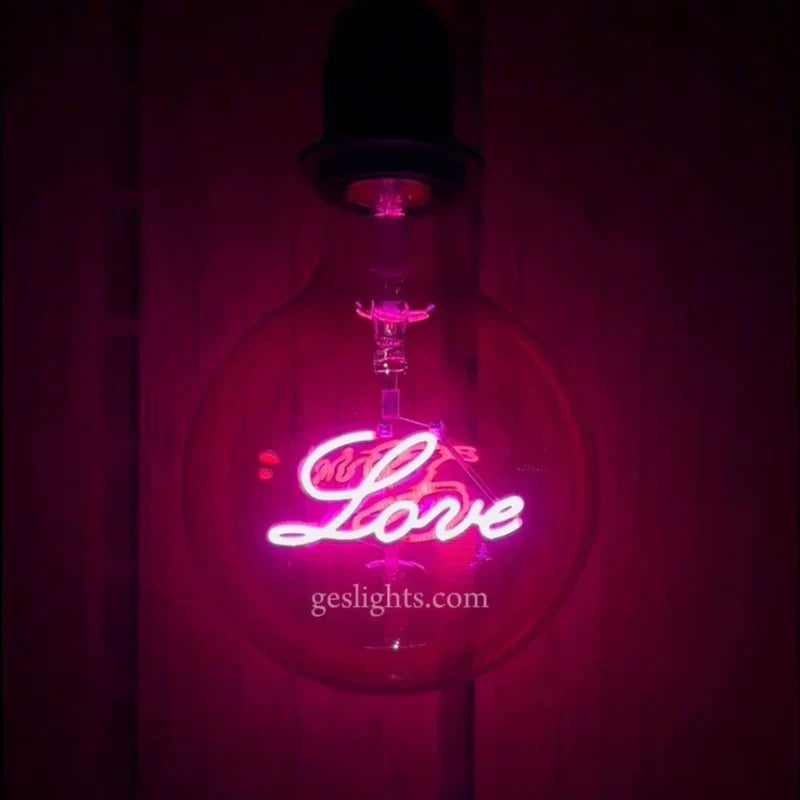 Vintage-style-LED-Love-bulb-in-pink